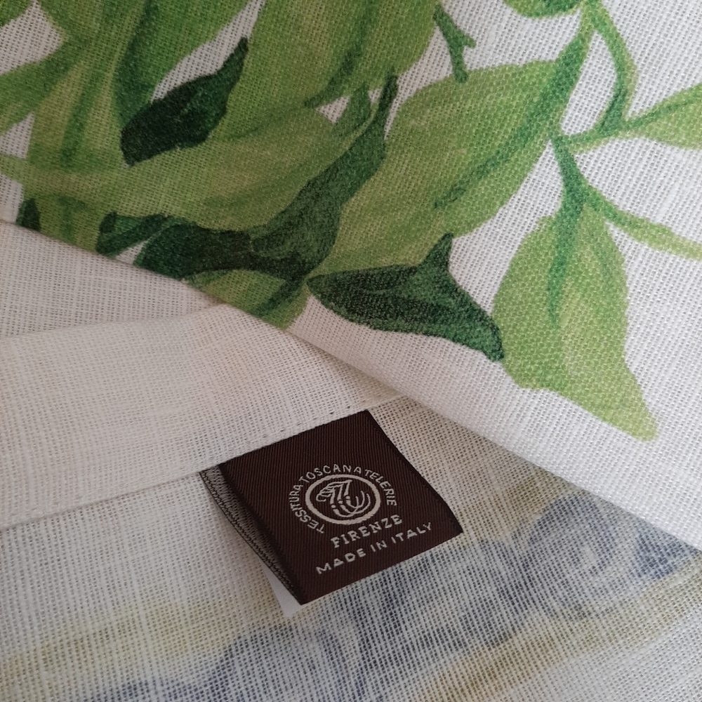 Tessitura Toscana Telerie Firenze 63" x 90" Italian Linen Tablecloth - Picture 13 of 16